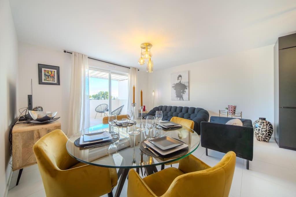 Saint-Aunes Le Square D'Evan - Appartement De Standing - Grande Terrasse Exterieure - Climatisation מראה חיצוני תמונה