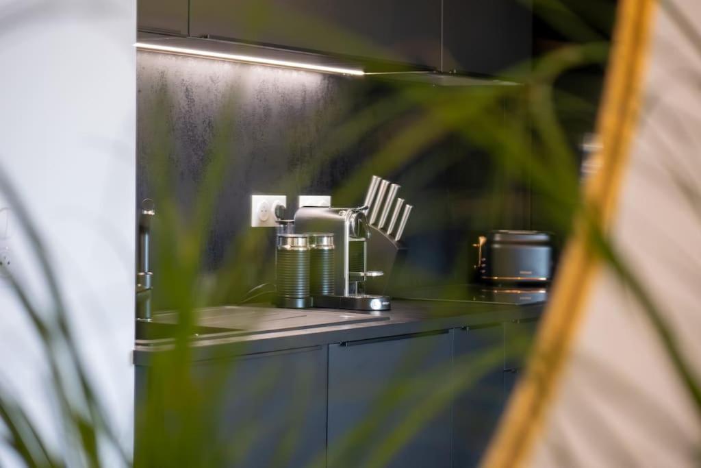 Saint-Aunes Le Square D'Evan - Appartement De Standing - Grande Terrasse Exterieure - Climatisation מראה חיצוני תמונה